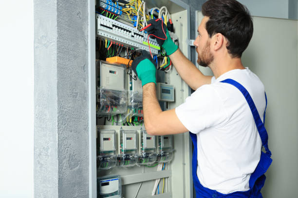 Best Licensed Electrician  in Vandalia, OH